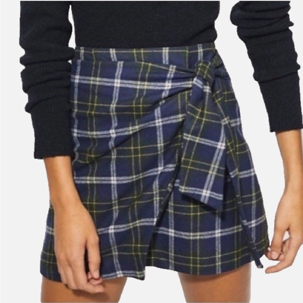 Aritzia Dolfie Wool Plaid Skirt 00